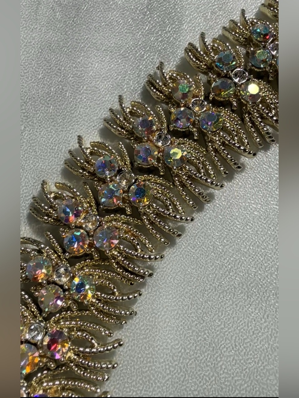 Vintage Coro Aurora Borealis AB Rhinestone Bracelet Gold tone Corocraft Pegasus - Picture 13 of 15